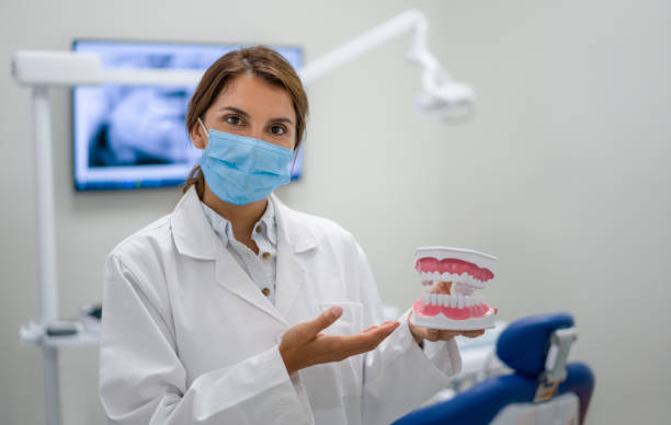 Best Emergency Tooth Extraction  in Hayward, CA